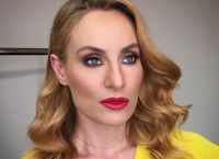 Ελεονώρα Μελέτη: «Δεν έχω κάνει σεξ, απατάω κάθε μέρα τον άντρα μου»