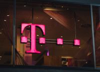 Deutsche Telekom: Δεν πουλάμε τον ΟΤΕ – Συνεχίζουμε τις επενδύσεις στην Ελλάδα