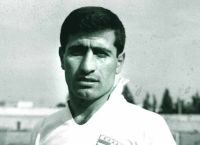 Leading Greek football player of the 20th century has passed away