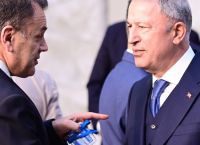Greek defense minister pays solidarity visit to earthquake-stricken Turkey