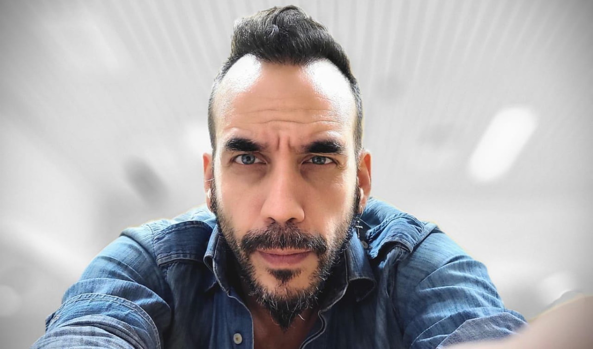 Πάνος Μουζουράκης: Έγκυος η σύντροφος του Μαριλού Κοζάρη