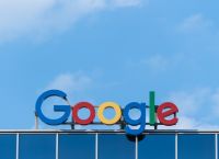 Τι φοβούνται Google, Intel και Pfizer