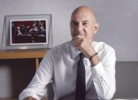 Γάλλος Υπουργός: Η ΕΕ πρέπει να απαλλαγεί από τη βιομηχανική και οικολογική της αφέλεια