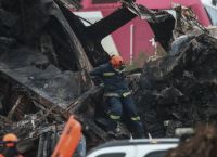 Τέμπη: Εξετάζονται νέα σενάρια μετά το βίντεο από τη στιγμή της έκρηξης – Συνεχίζονται οι ταυτοποιήσεις