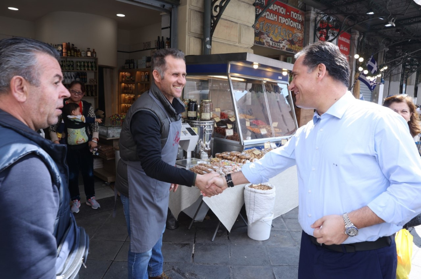 Άδωνις: Αυτοψία και ικανοποίηση στην Βαρβάκειο