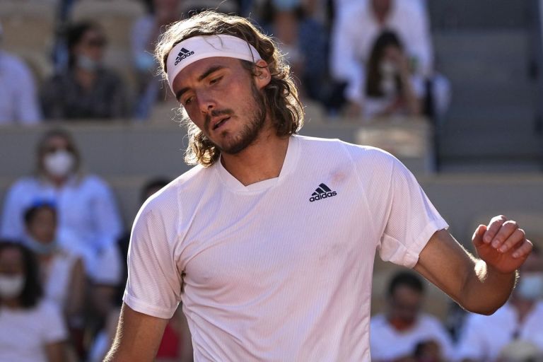 Australian Thompson takes down Tsitsipas at BNP Paribas Open