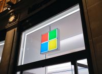 Microsoft: Θέλει να δημιουργήσει ένα κατάστημα βιντεοπαιχνιδιών για κινητά Microsoft: Θέλει να δημιουργήσει ένα κατάστημα βιντεοπαιχνιδιών για κινητά