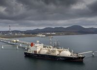 Reuters: Οι κυρώσεις «στέλνουν» περισσότερο ρωσικό πετρέλαιο στα Ηνωμένα Αραβικά Εμιράτα
