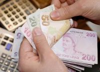 Τουρκία: Η λίρα στο χαμηλότερο επίπεδο της ιστορίας της έναντι του δολαρίου