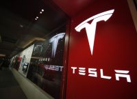 «Βόμβα» στην Tesla έβαλε Έλληνας μηχανικός