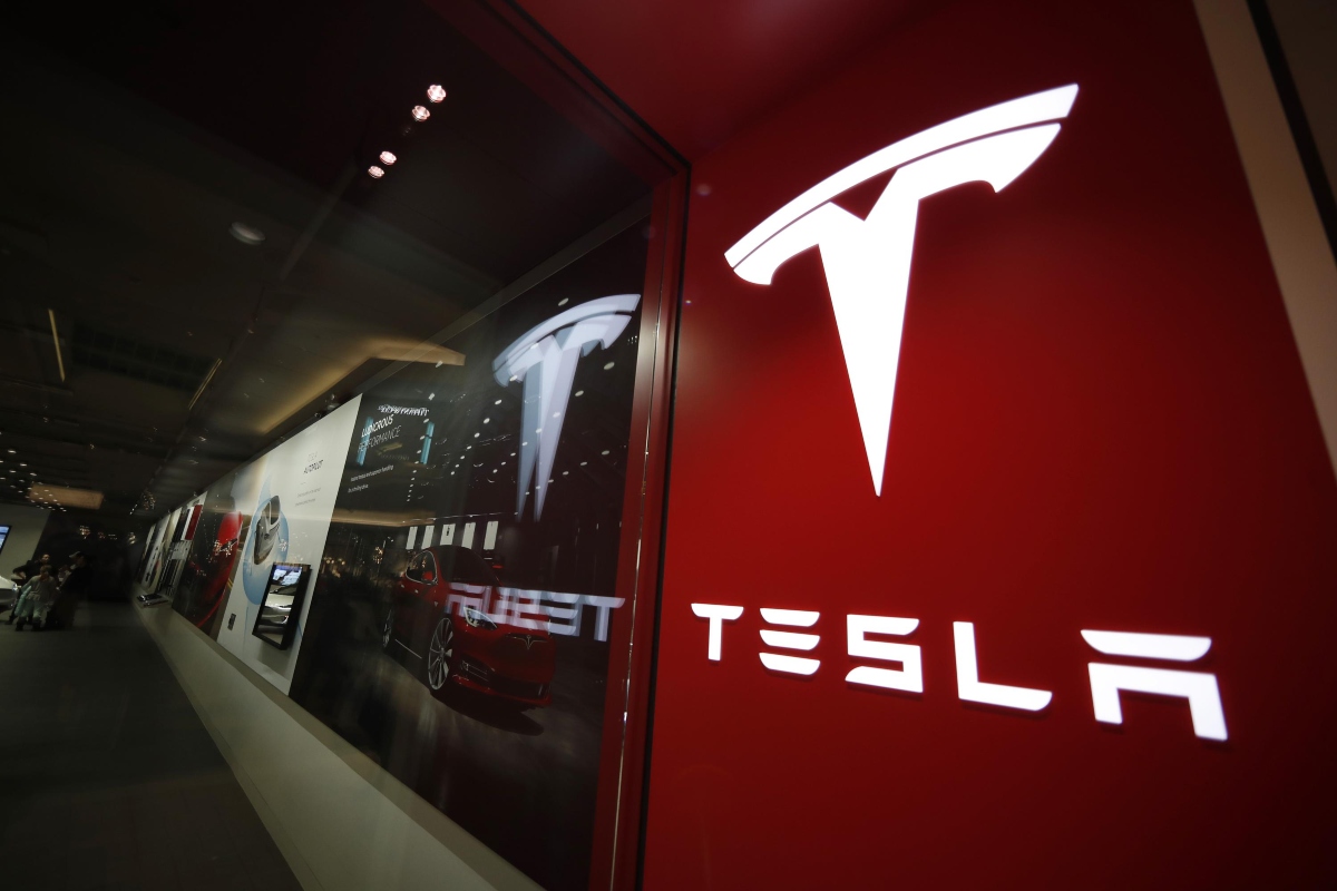 «Βόμβα» στην Tesla έβαλε Έλληνας μηχανικός