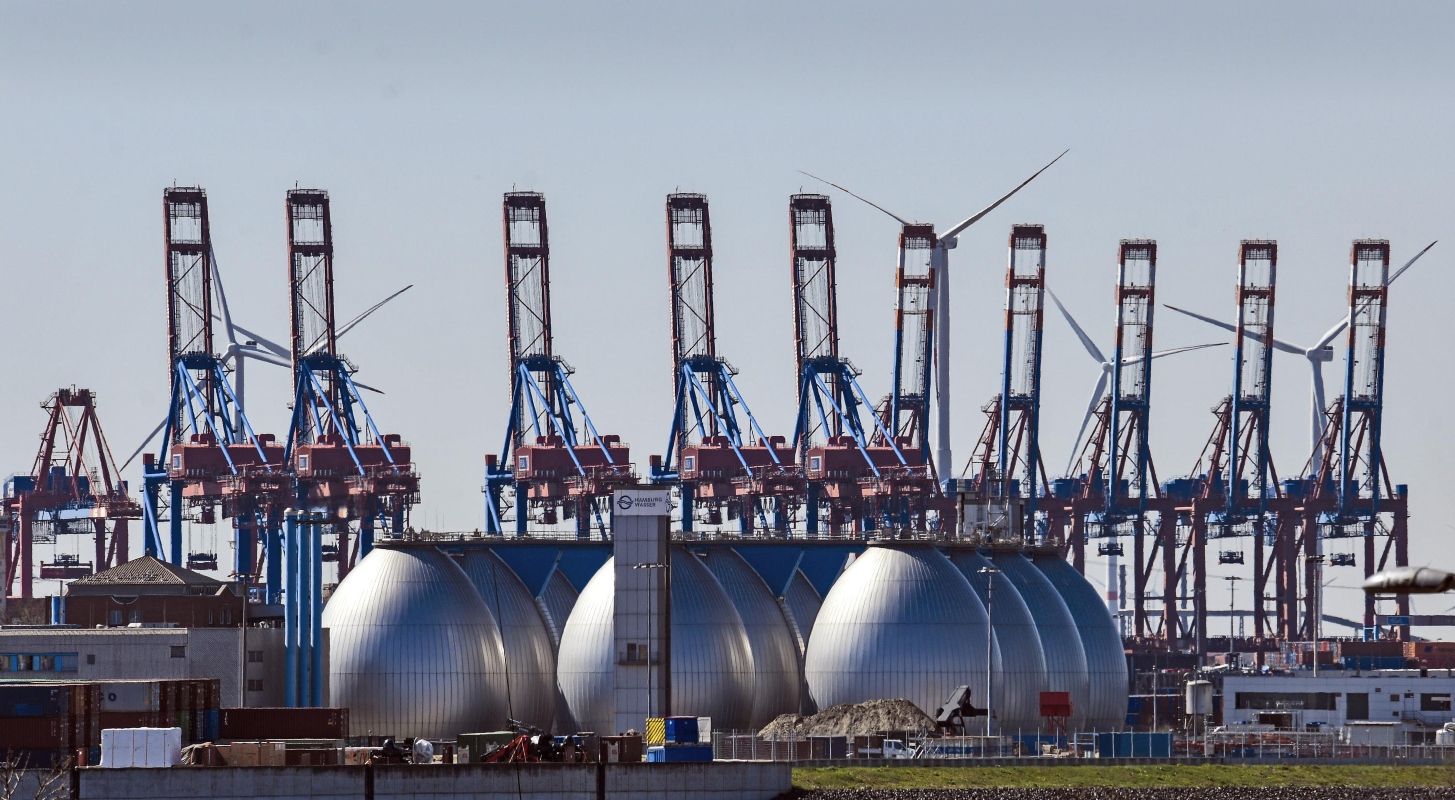 Ο OPEC+ μειώνει την ημερήσια παραγωγή πετρελαίου κατά 1,16 εκατ. βαρέλια
