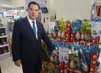 Άδωνις: Ακριβώς ίδιες με τις περυσινές οι τιμές στο αρνί και το κατσίκι