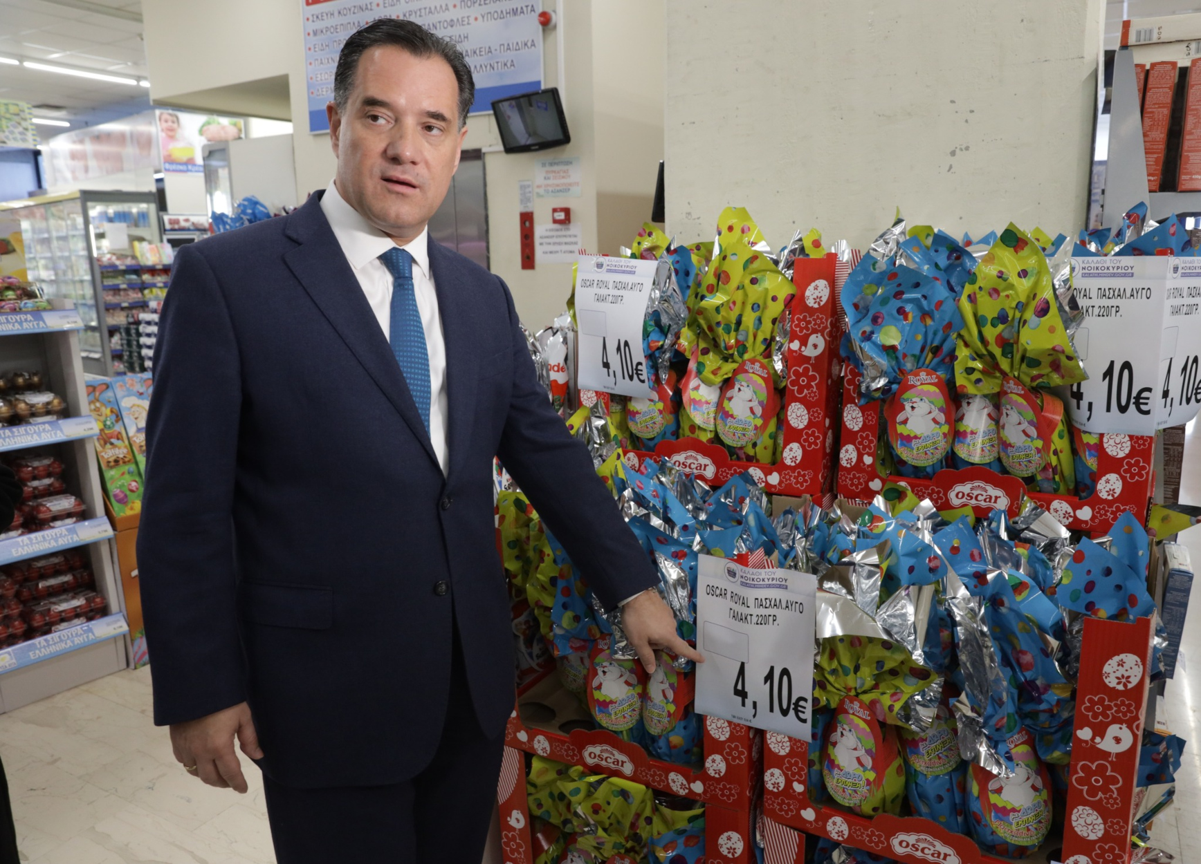 Άδωνις: Ακριβώς ίδιες με τις περυσινές οι τιμές στο αρνί και το κατσίκι
