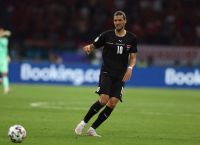 “Πακέτο” με τον… νέο Εμβιλά ο Σρέντερ στον Ολυμπιακό – Χαφάρα από Άγιαξ