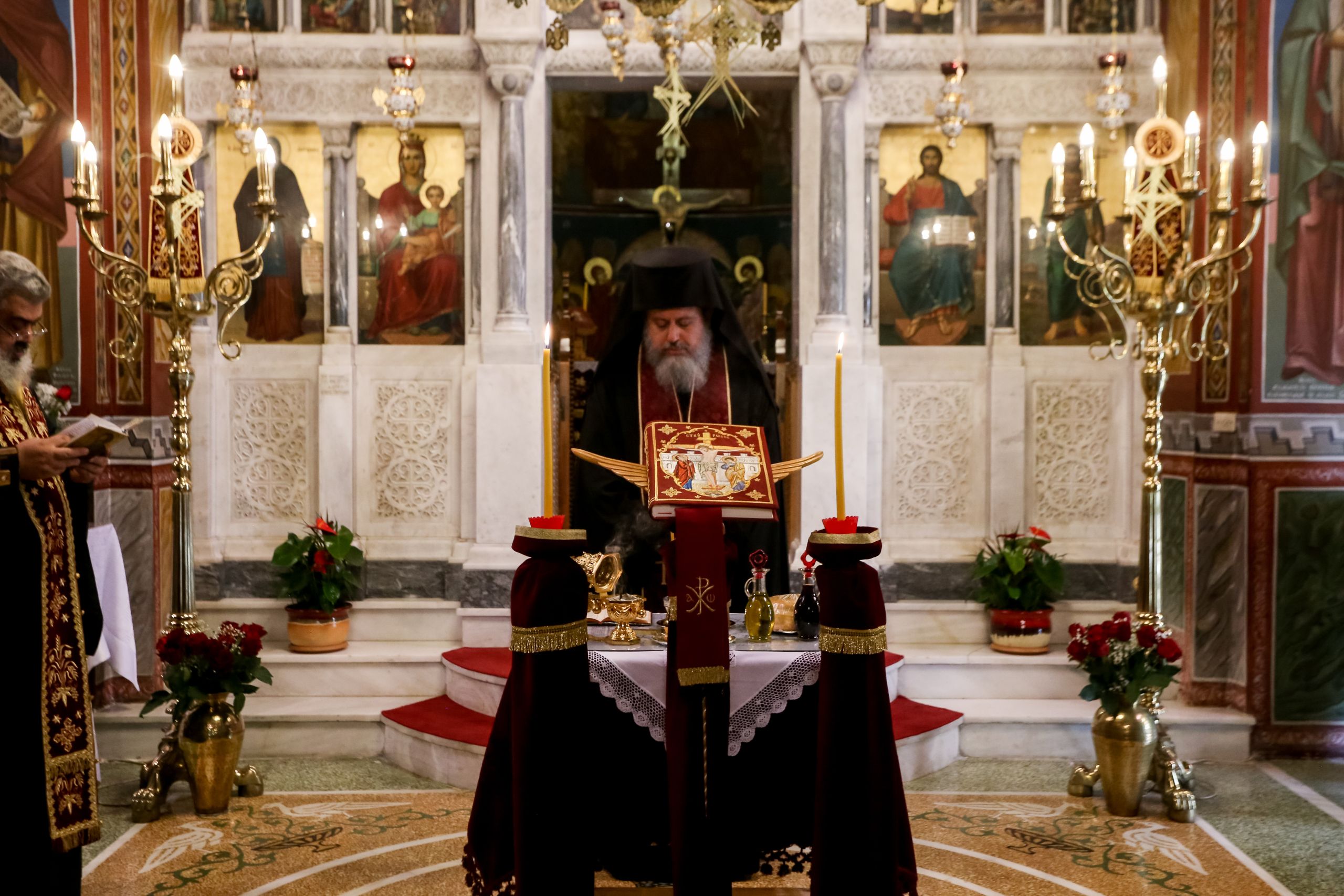 Ο Μυστικός Δείπνος και η Σταύρωση του Χριστού τη Μεγάλη Πέμπτη