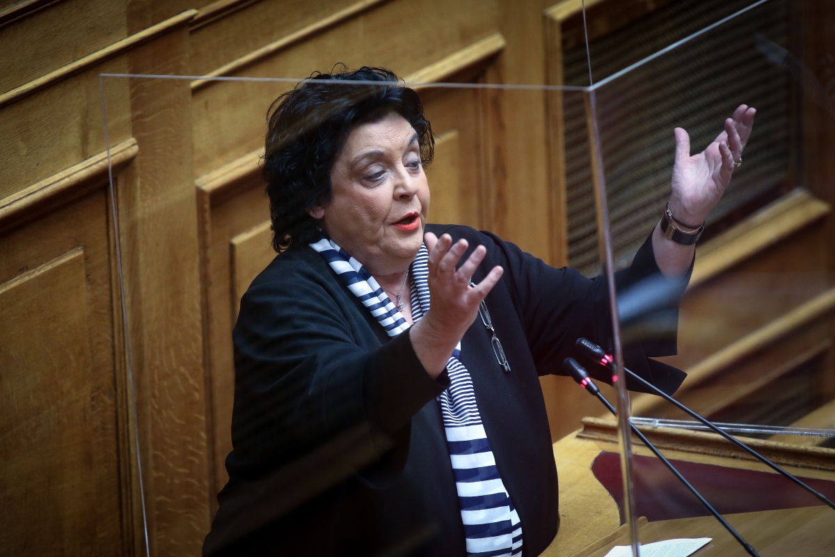 Κανέλλη: «Να πάρει το πρωτάθλημα ο Παναθηναϊκός-Ελληναράδικη αντίληψη για elite διαιτητές» [vid]