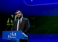 Οδηγίες προς «ναυτιλλομένους» για το προεκλογικό Πάσχα στο χωριό