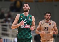 Ο Παπαγιάννης γράφει ”τρίποντη” ιστορία…