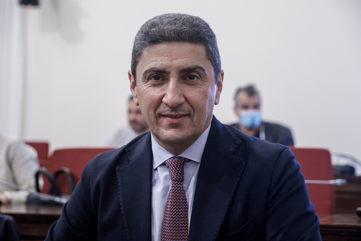 Αυγενάκης για ΟΑΚΑ: «Γίνονται συνεννοήσεις για την τελική έκβαση, εκ μέρους του Γιαννακόπουλου η κόντρα»
