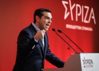 Tsipras: Assessment, changes and quick decisions needed by Syriza to face threats to democracy Tsipras: Assessment, changes and quick decisions needed by Syriza to face threats to democracy