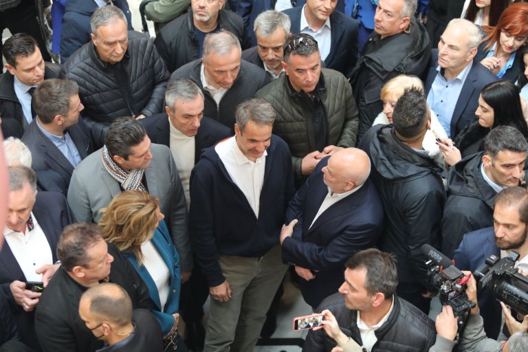 Μητσοτάκης: Αυτοί που δεν θα ψηφίσουν την τροπολογία κλείνουν το μάτι στη «Χρυσή Αυγή»