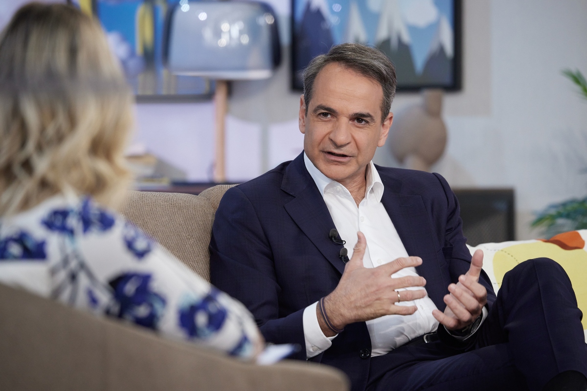 Μητσοτάκης: ”Είναι αδιανόητο να μη μπορούμε να έχουμε καλούς, σοβαρούς διαιτητές από το εξωτερικό”