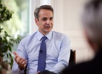 Μητσοτάκης στην Bild: Δεν γίνεται ευρωπαϊκή μεταναστευτική πολιτική χωρίς φράχτες και τείχη