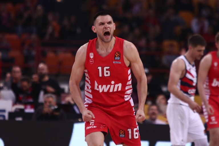 Ολυμπιακός: Τη Τετάρτη τα ”μαγικά χαρτάκια” για Φενέρ