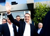 Το σενάριο της «κυβέρνησης ηττημένων», ο Κυριάκος Μητσοτάκης και η βάση του ΠΑΣΟΚ