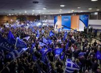 Κυριάκος Μητσοτάκης: Απάντησε με μαντινάδα στη «Δήμητρα» του Βαρουφάκη