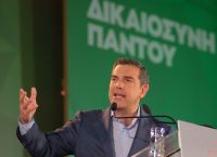 Τσίπρας και δημοσκοπήσεις