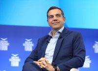 Τσίπρας: Σχέδιο «Κυριάκος» αντί για «Δήμητρα» – Ο ένας πλήρωνε με pass ο άλλος υπόσχεται «δήμητρες» Τσίπρας: Σχέδιο «Κυριάκος» αντί για «Δήμητρα» – Ο ένας πλήρωνε με pass ο άλλος υπόσχεται «δήμητρες»