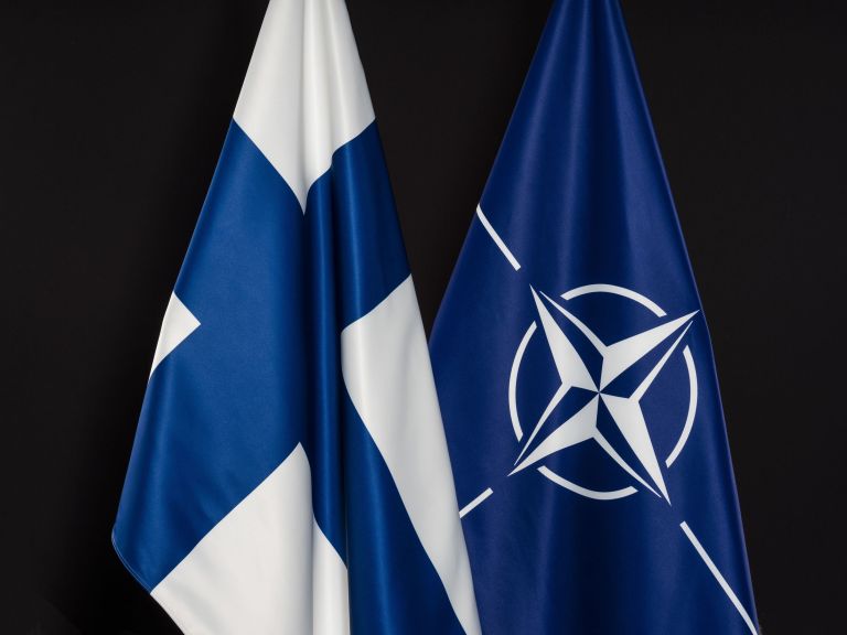 DW: Πώς η Φινλανδία ισχυροποιεί την βόρεια πτέρυγα του ΝΑΤΟ
