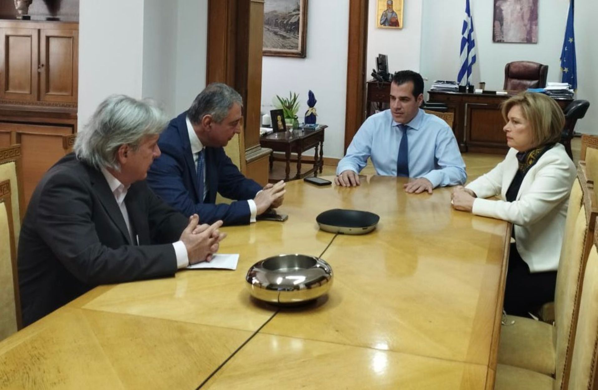 Πλεύρης: Απόλυτη στήριξη στον ΕΟΜ και στο θεσμό των μεταμοσχεύσεων