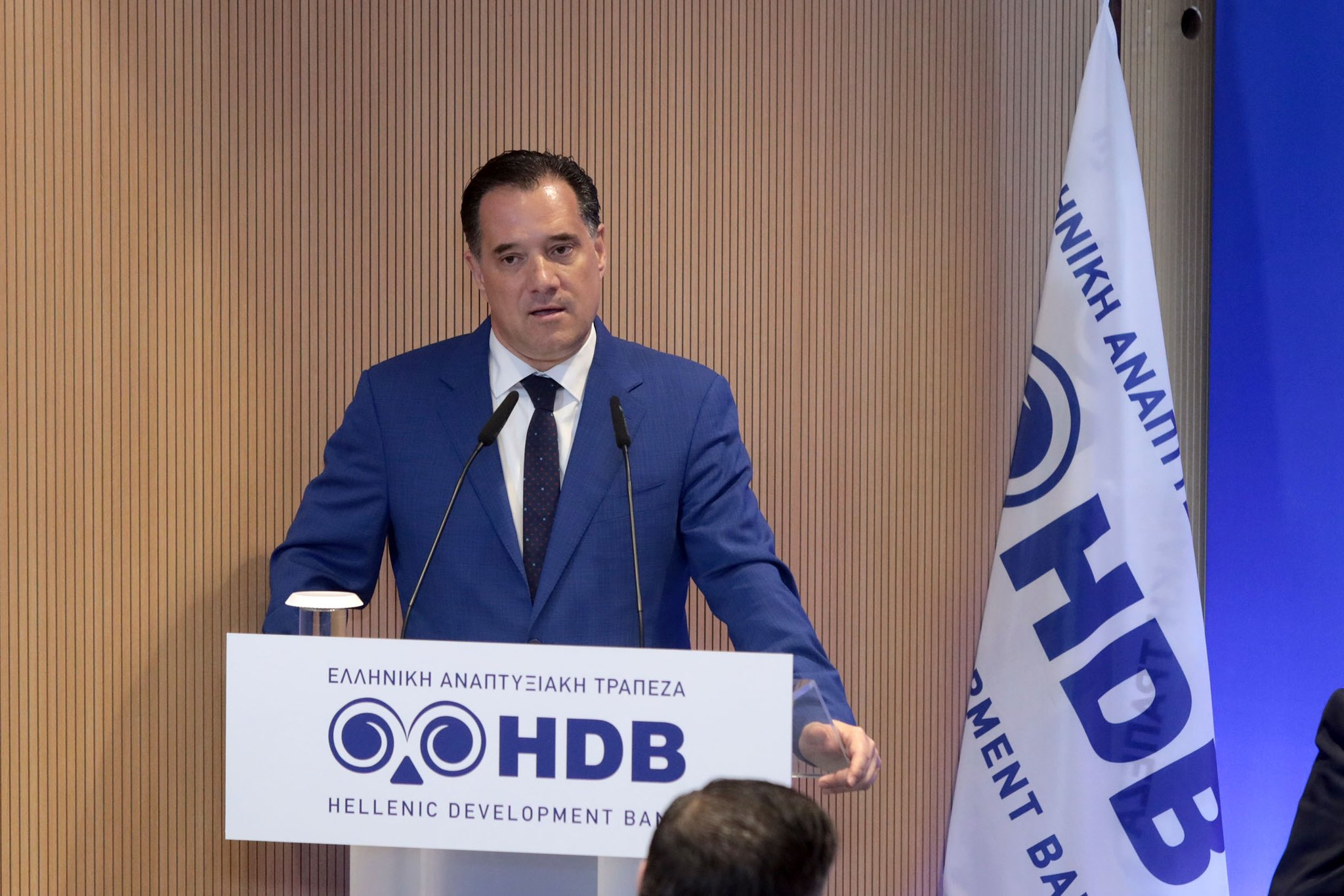 Άδωνις: Τραπεζική χρηματοδότηση σε πάνω από 60.0000 ΜΜΕ