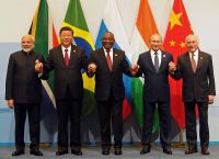 Sky News: Η αμήχανη Δύση και οι αναπτυσσόμενοι BRICS