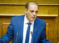 Βελόπουλος για Ανδρουλάκη: Επέλεξε να ασχοληθεί και με την θεολογία
