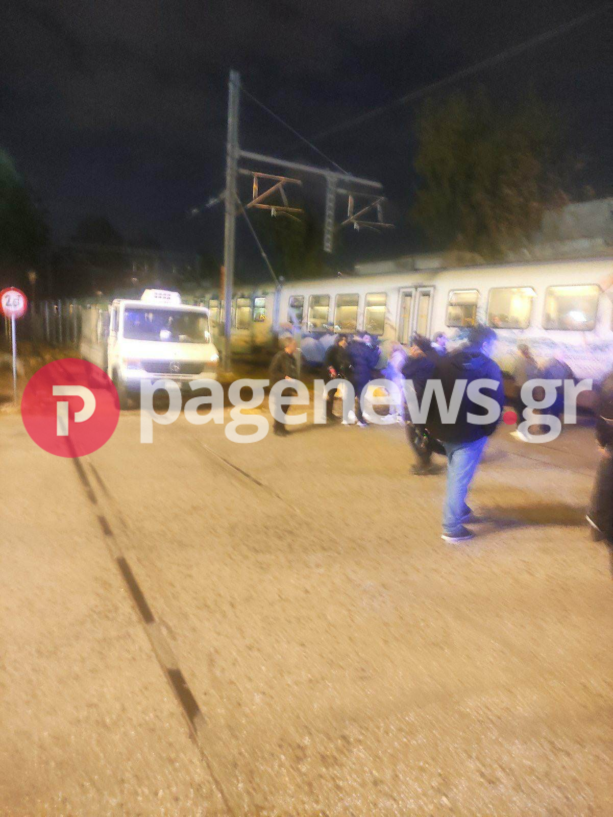 Ταύρος: 16χρονος τραυματίστηκε από συρμό Προαστιακού