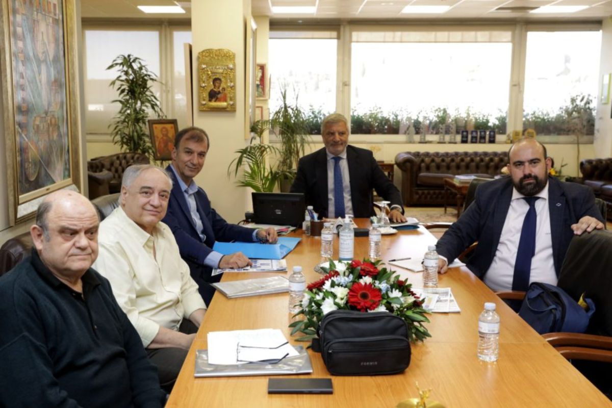 Πατούλης: «Συμβάλλουμε στην ανάπτυξη και ευημερία των Κυθήρων»