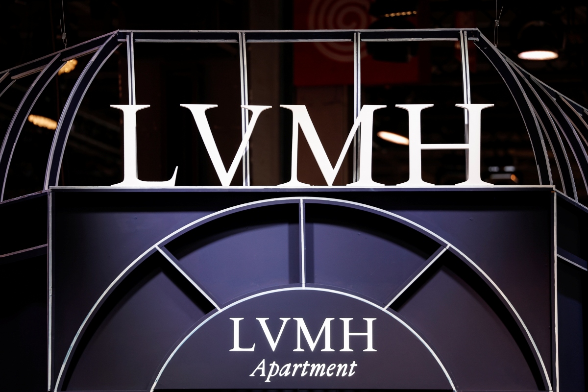 LVMH: Η πρώτη ευρωπαϊκή εταιρεία που ξεπερνά τα 500 δισ. δολ. σε κεφαλαιοποίηση