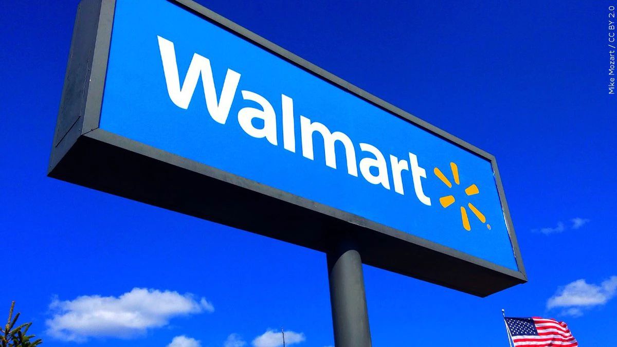 ΗΠΑ: Κατάργηση 2.000 θέσεων εργασίας για την Walmart