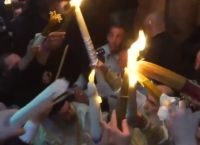 Άγιο Φως: Με λαμπρότητα η τελετή αφής στα Ιεροσόλυμα [vid]