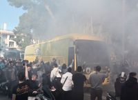 ΑΕΚ: Πανικός στην Κηφισίας από εκατοντάδες μηχανάκια που συνόδευσαν την αποστολή της Ένωσης
