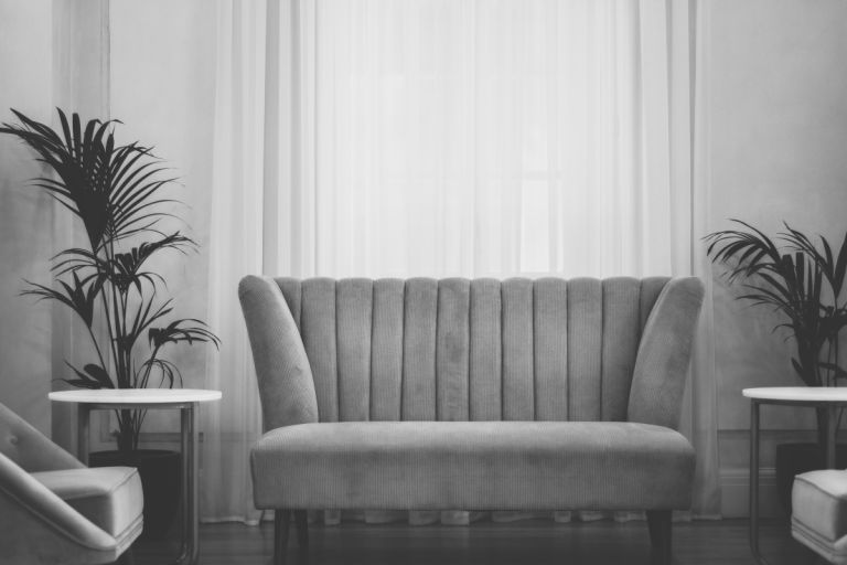 Γιατί τα πάντα γύρω μας είναι γκρι – Για όλα φταίνε οι millennials