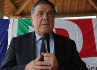 Αντόνιο Παντσέρι: Βγαίνει από τη φυλακή με βραχιολάκι Αντόνιο Παντσέρι: Βγαίνει από τη φυλακή με βραχιολάκι