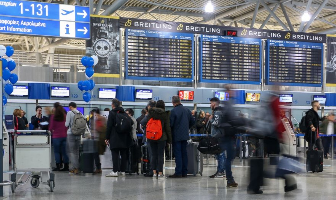 Σχεδόν 3 εκατ. επιβάτες πέρασαν από το «Ελ. Βενιζέλος» τον Ιούνιο