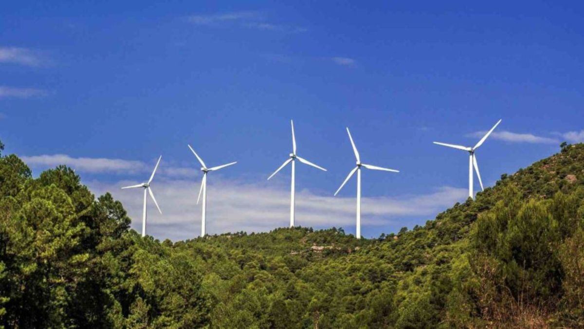 Ενέργεια: Πού θα επενδυθούν 30 δισ. μέσα στην τετραετία