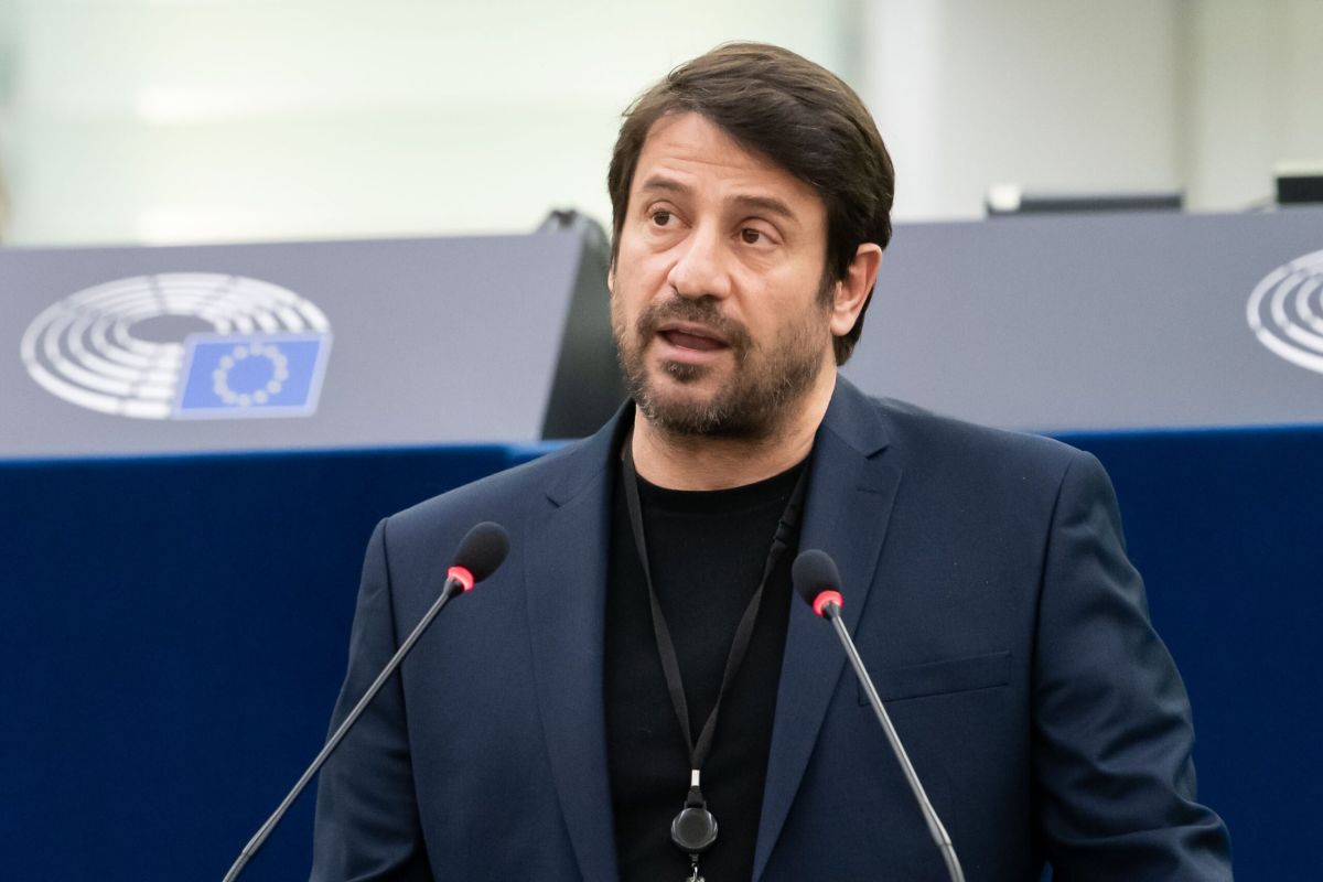 Υπόθεση Γεωργούλη: Το σκεπτικό της απόφασης της Ευρωβουλής για την άρση ασυλίας του