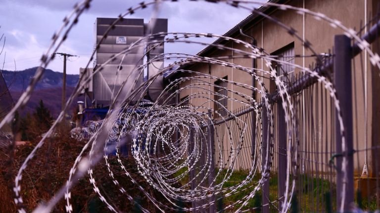 Γκουαντάναμο: Οι τελευταίοι κρατούμενοι «στοιχειώνουν» τις ΗΠΑ